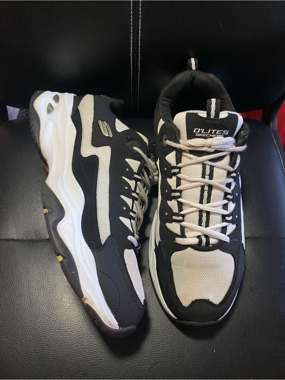 Skechers D'Lites Men's Black and White Athletic Sneakers Size 13